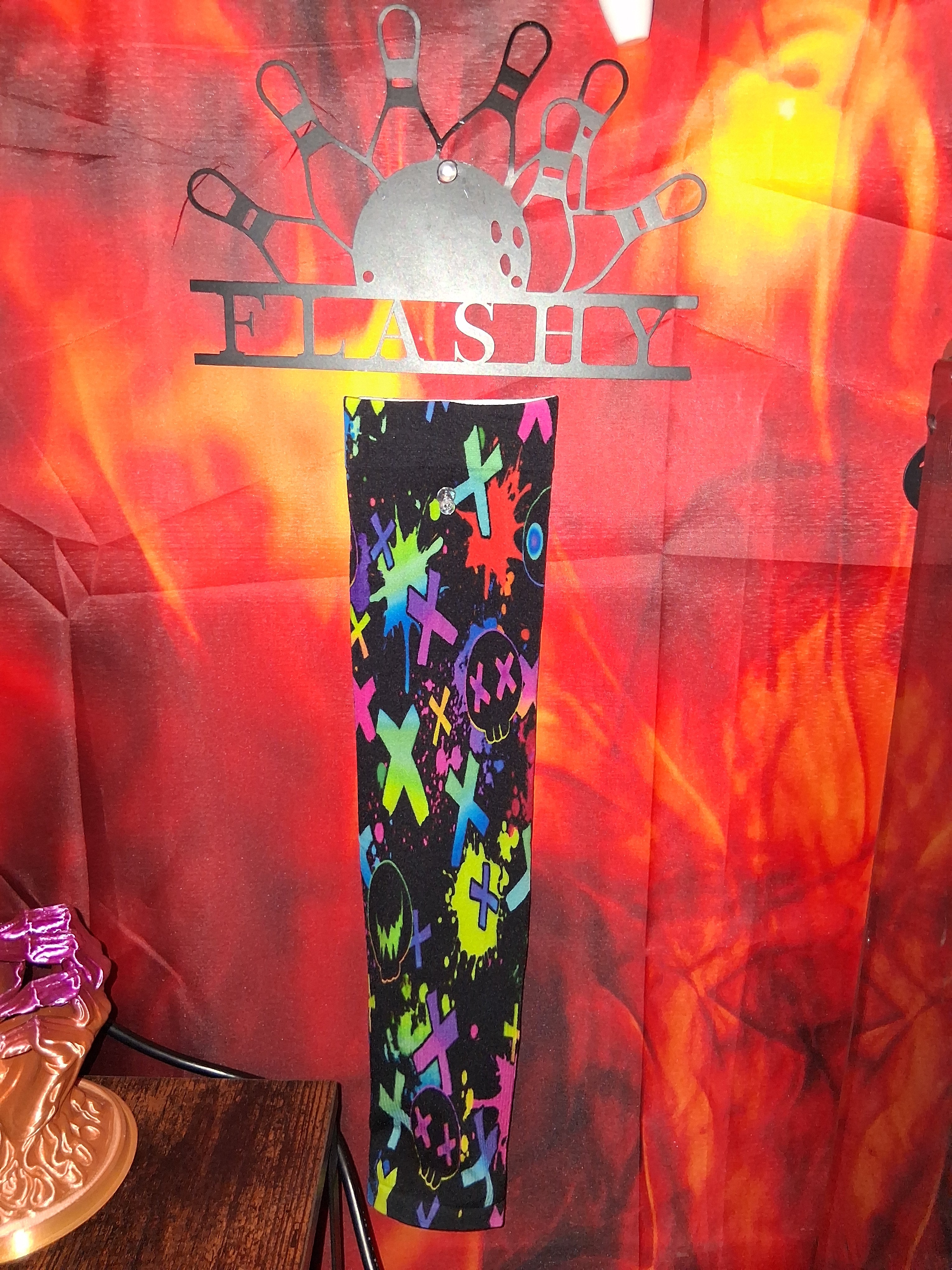 Flashy graffiti compression sleeve.